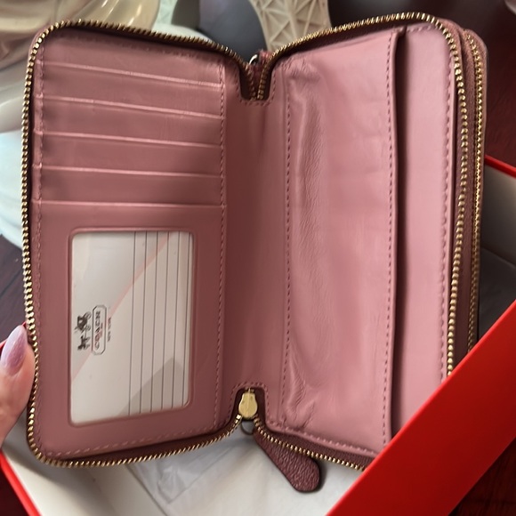 Coach wristlet phone wallet - Sorry sold out! - Picture 13 of 16